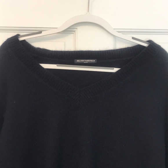 Dark navy brandy Melville sweater - Picture 2 of 3